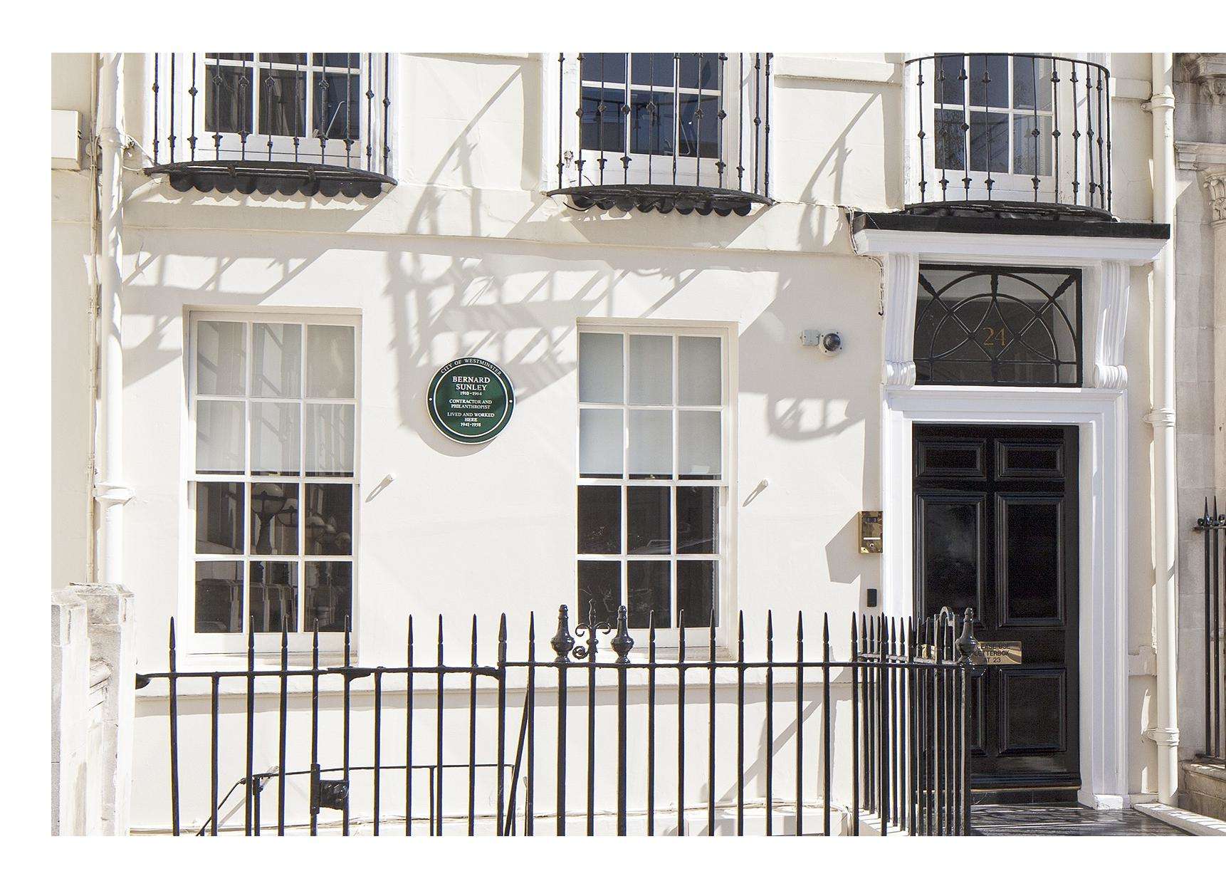 Mayfair offices to rent Berkeley Sq London W1J